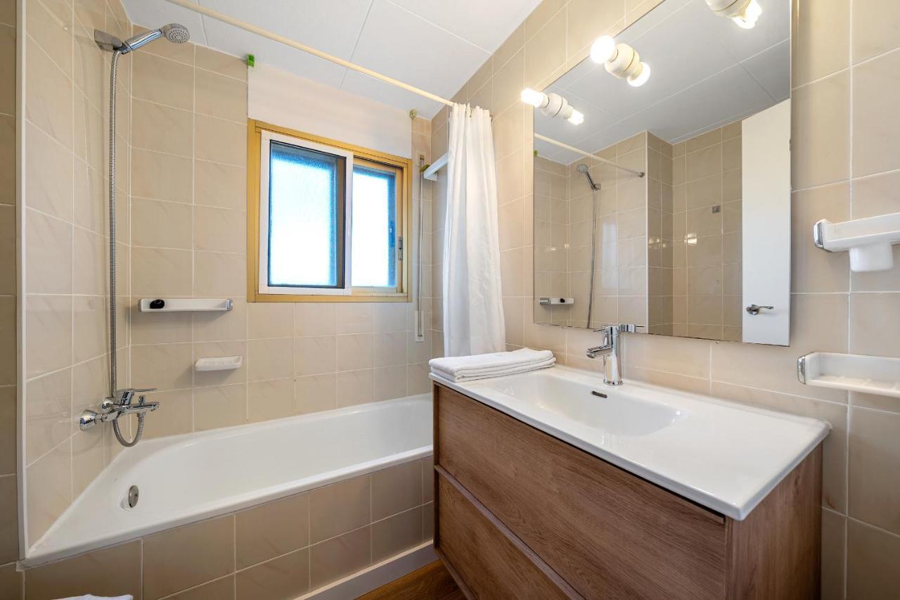 Hauzify I Apartaments Reddis Cambrils Extérieur photo