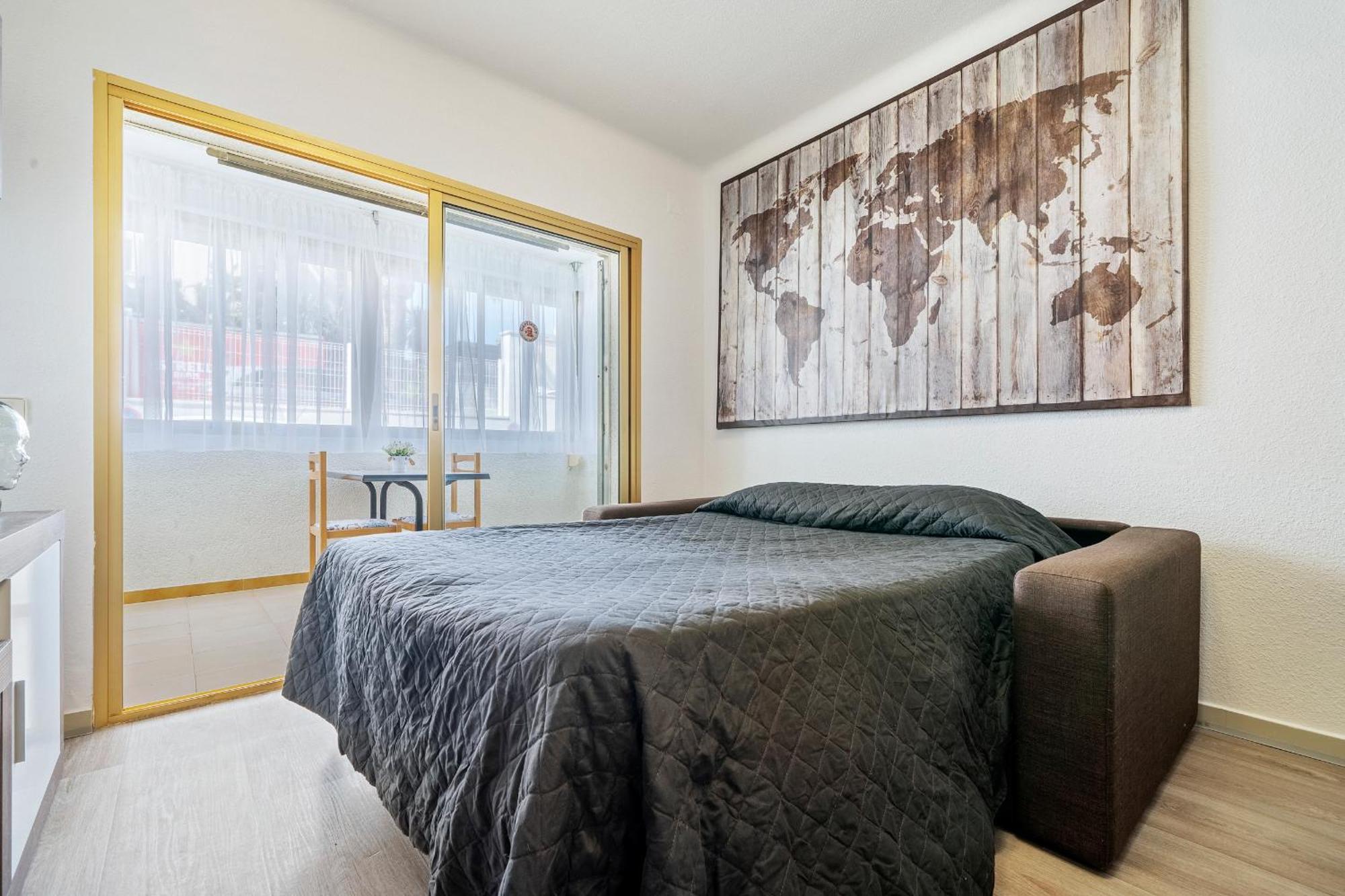 Hauzify I Apartaments Reddis Cambrils Extérieur photo