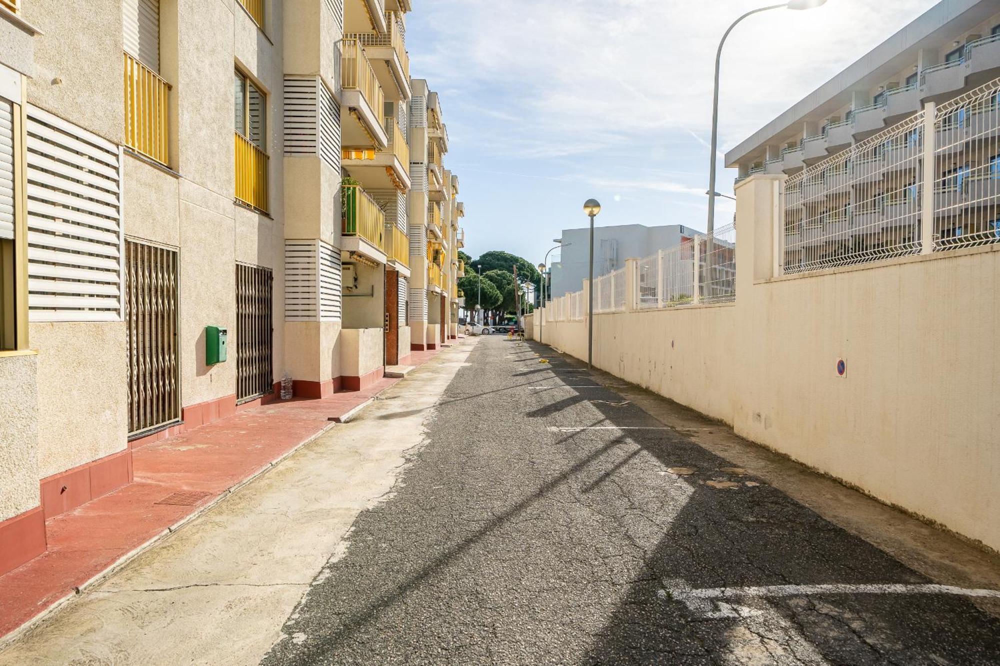 Hauzify I Apartaments Reddis Cambrils Extérieur photo