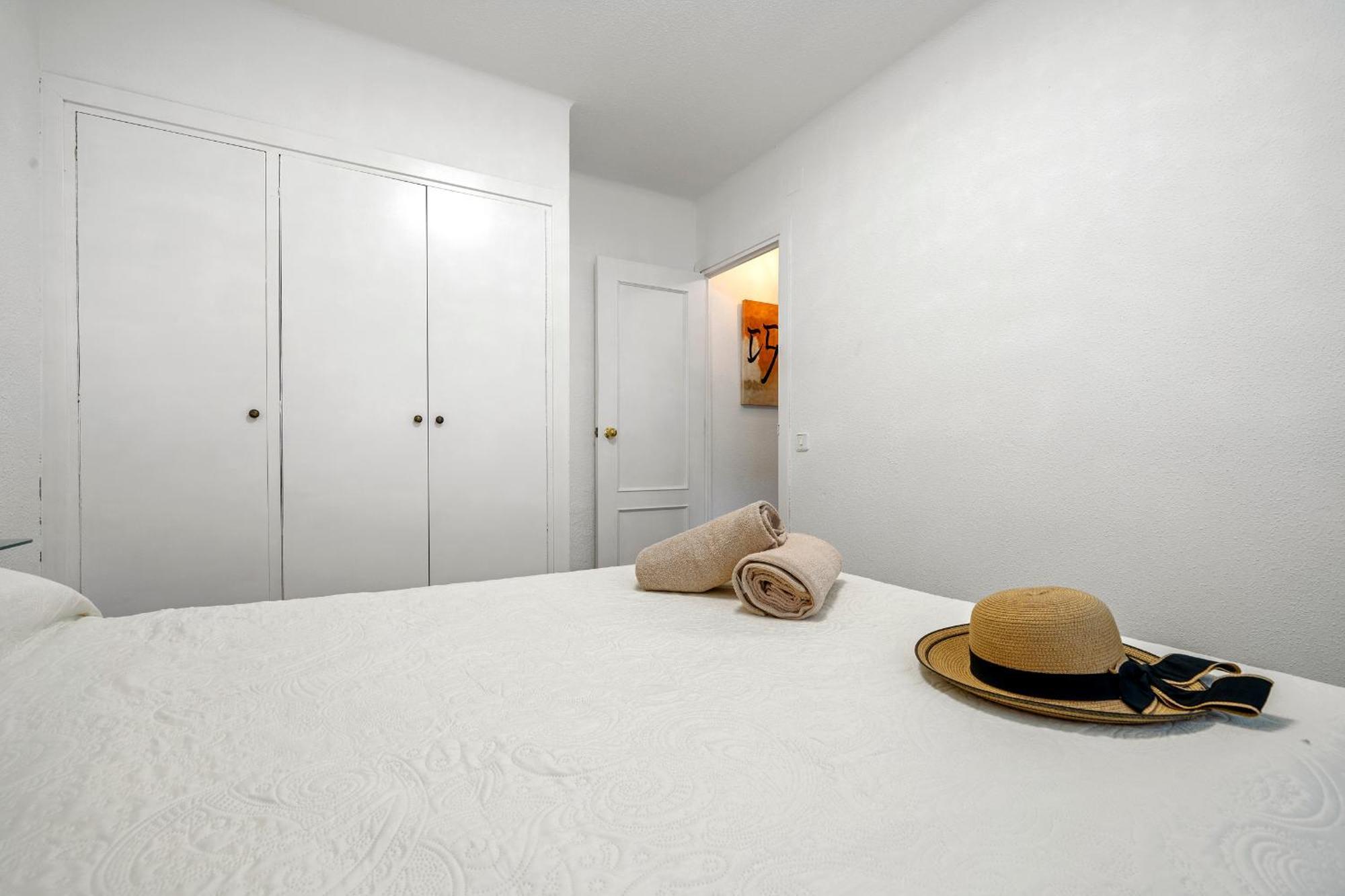 Hauzify I Apartaments Reddis Cambrils Extérieur photo