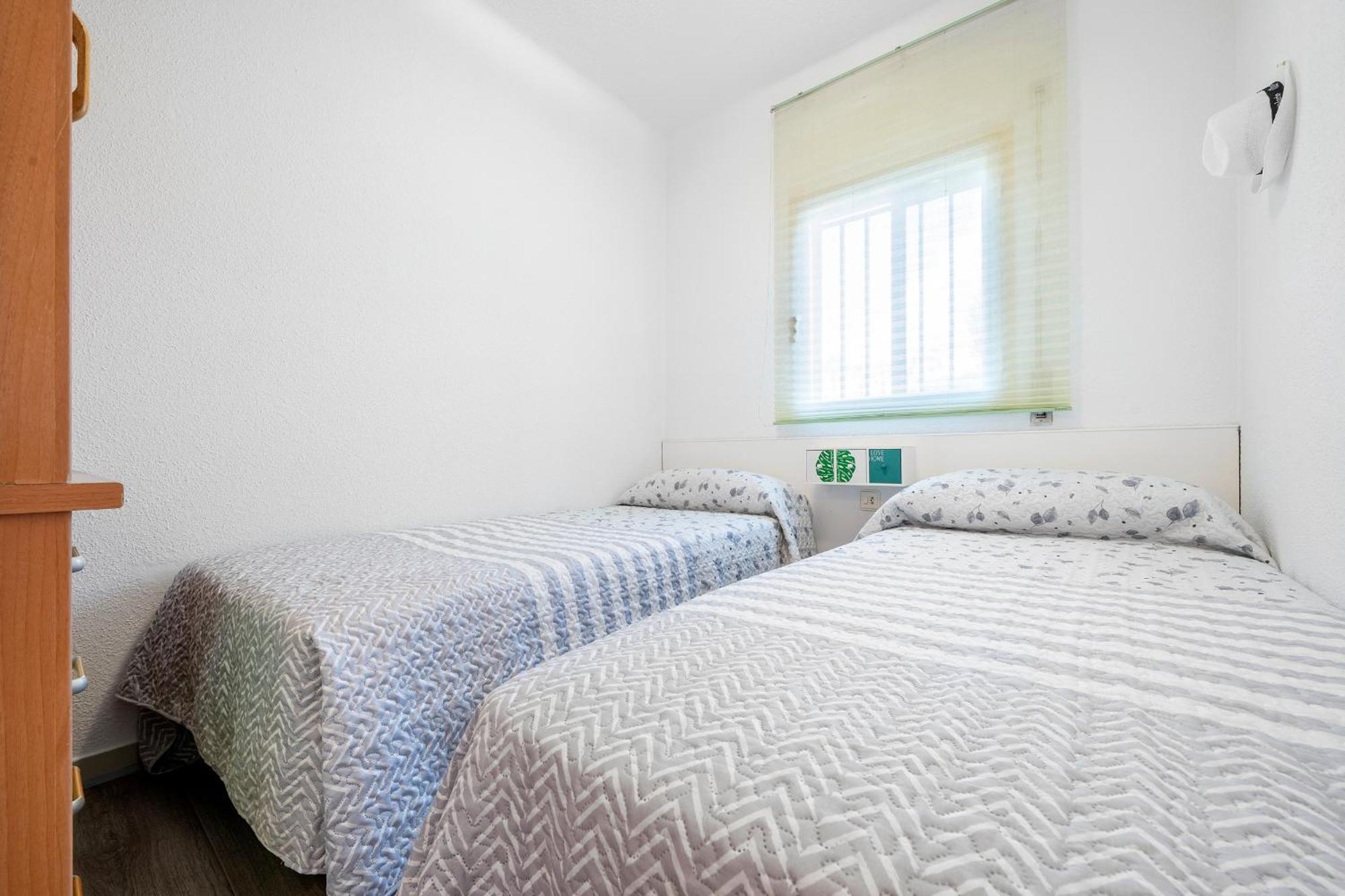Hauzify I Apartaments Reddis Cambrils Extérieur photo